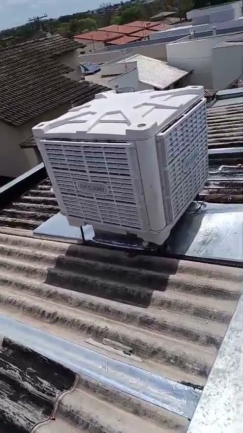 Base vedada para equipamento – Baratelo Calhas, Caldas Novas